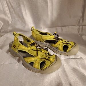 Keen hiking and trail scandals